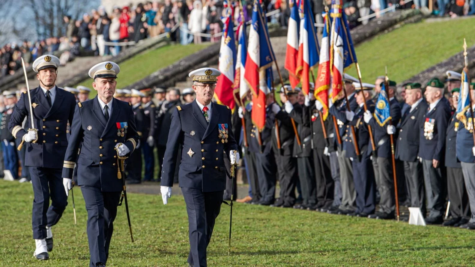 Le chef d'état-major de la Marine préside la cérémonie
