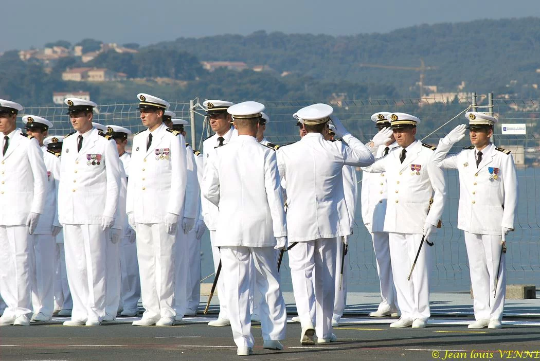 Prise de commandement du porte-avions Charles de Gaulle