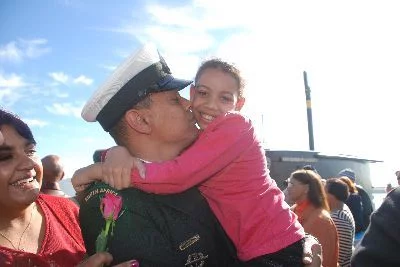 Les familles sont heureuses de retrouver leurs êtres chers