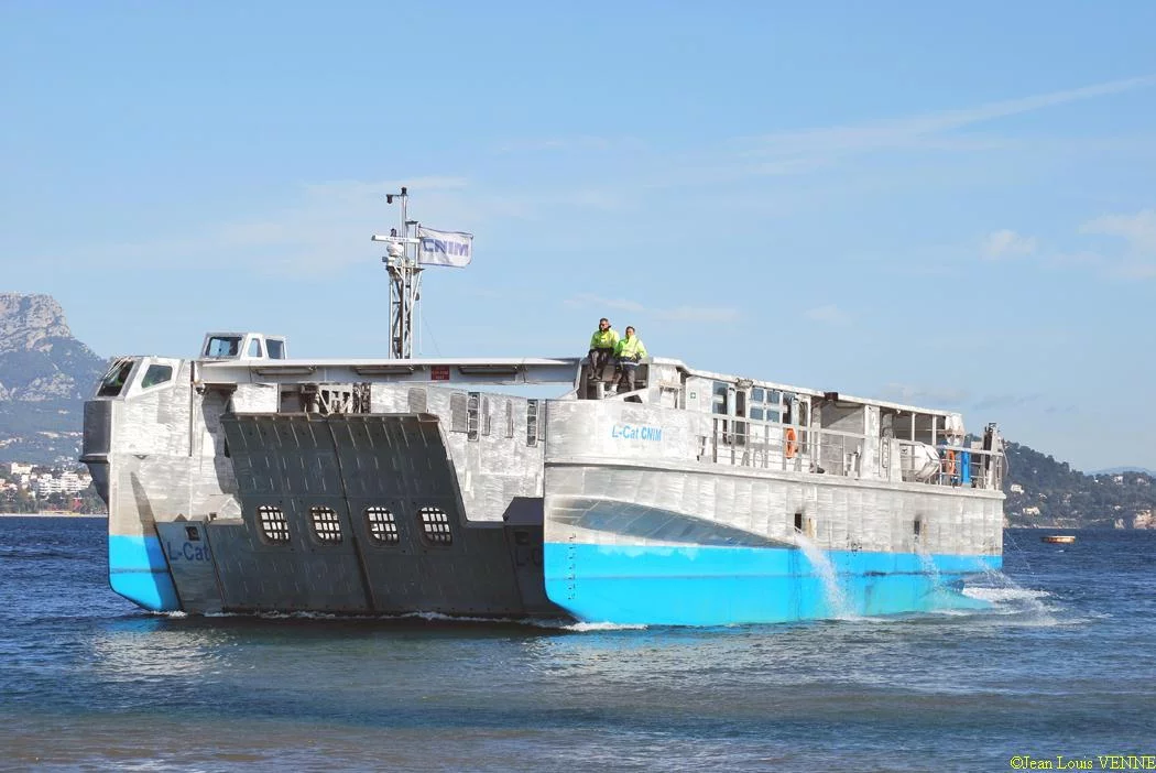 Le préfet maritime assiste à une démonstration du L-CAT