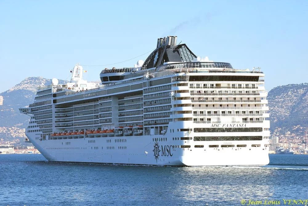 Escale surprise du MSC Fantasia à La Seyne sur Mer