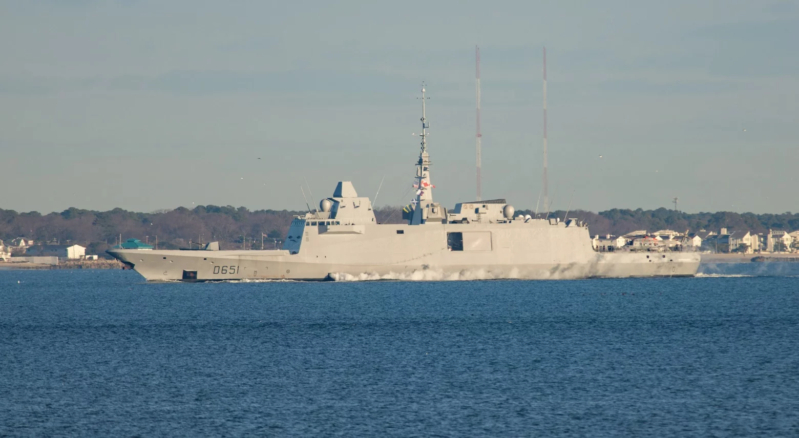 La frégate Normandie arrive dans le port de Norfolk (Etats-Unis)