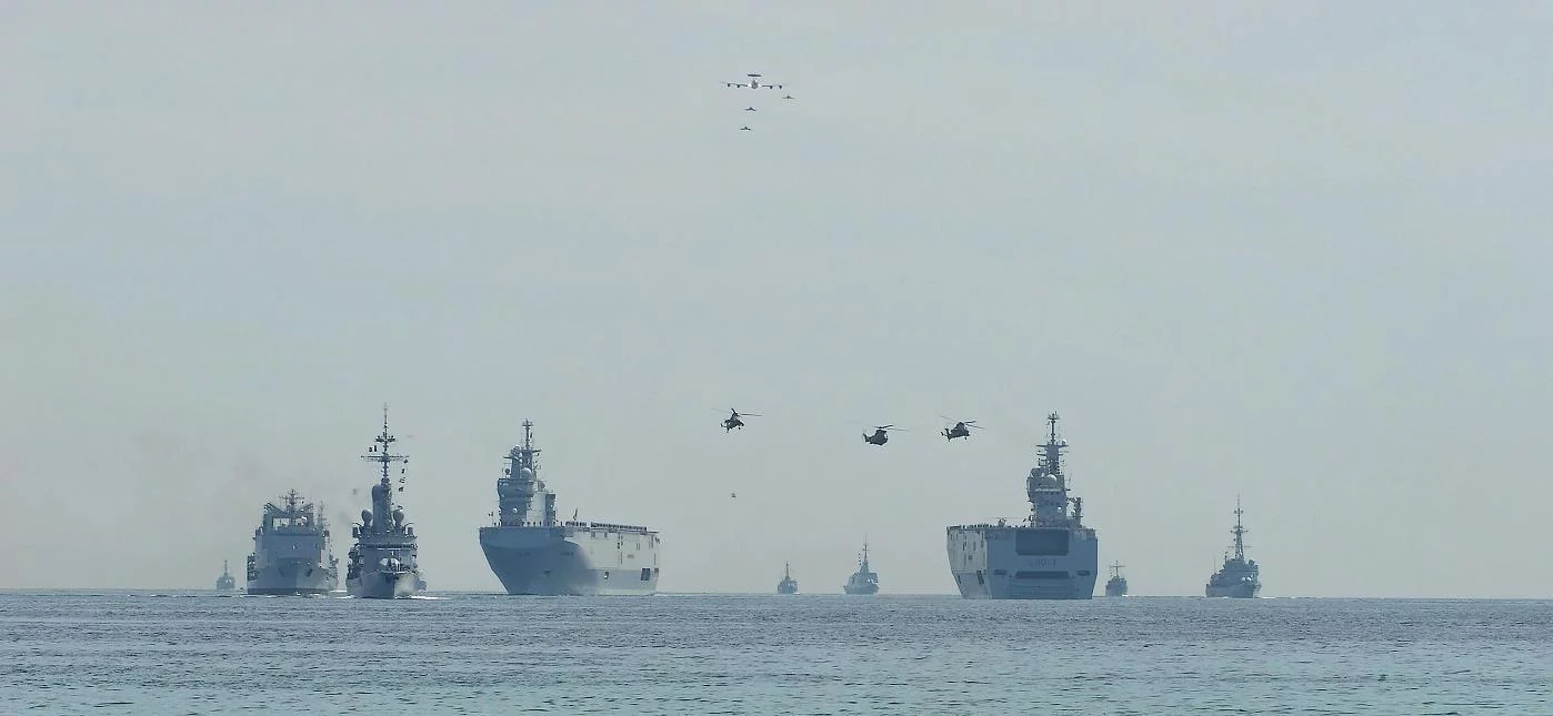 Revue Navale du 8 mai 2009