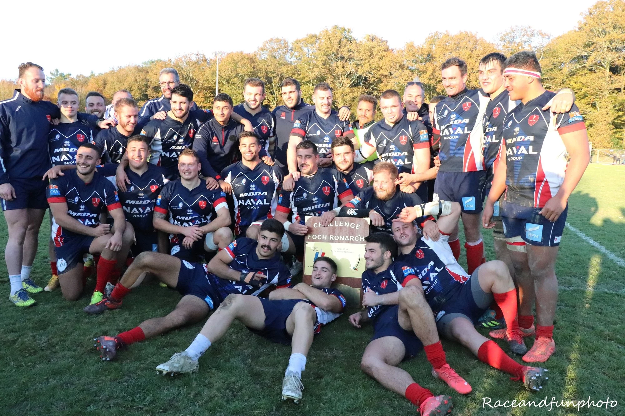 L'équipe du Rubgy-club de la marine nationale