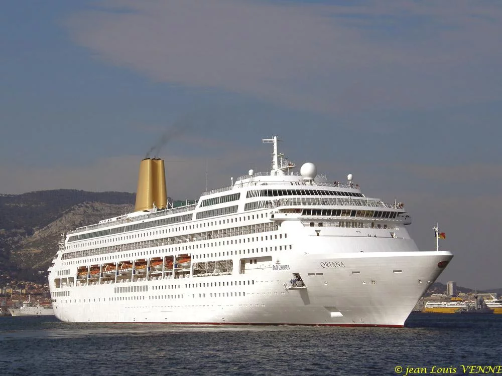 Le paquebot Oriana à La Seyne-sur-Mer