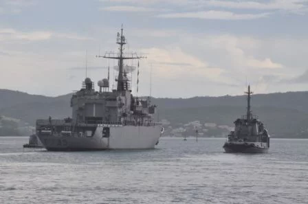 La frégate Germinal appareille pour une mission lointaine