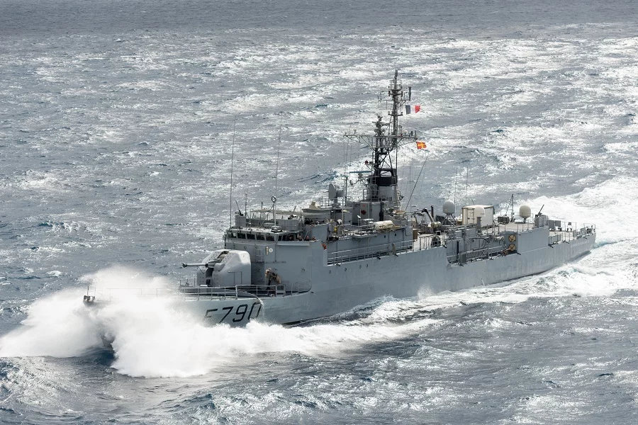 Le patrouilleur de haute mer Lieutenant de vaisseau Lavallée