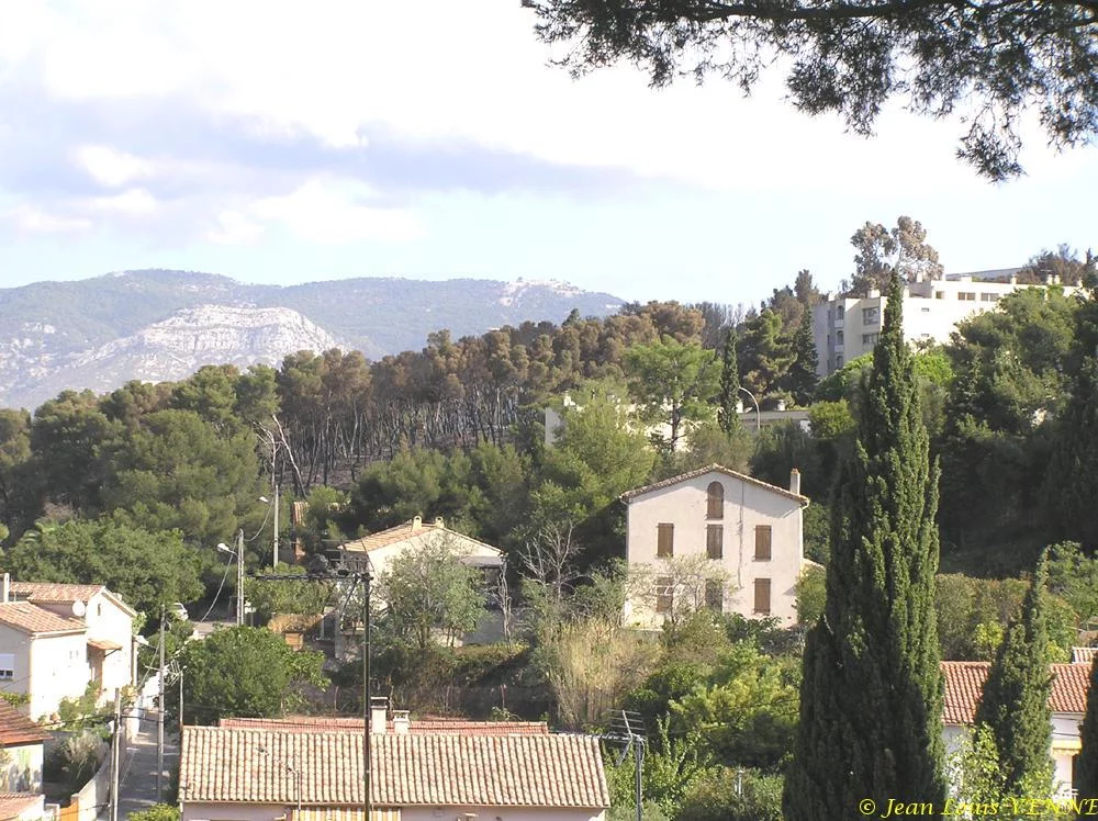 Les dégâts provoqués par l'incendie au CIN St Mandrier