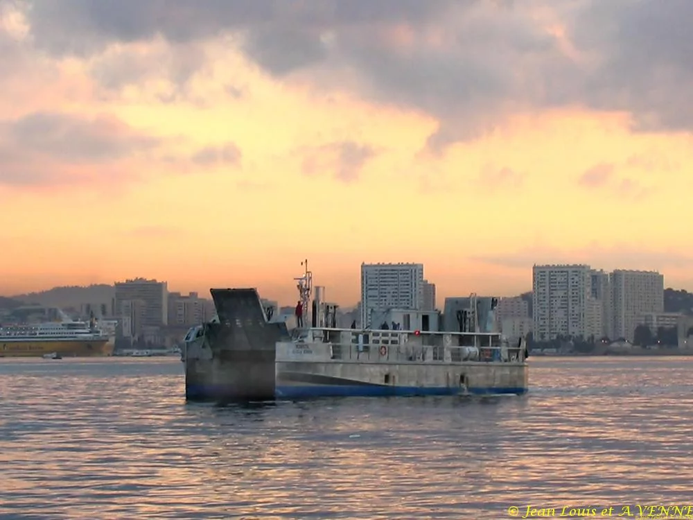 Le nouveau catamaran de débarquement de la CNIM
