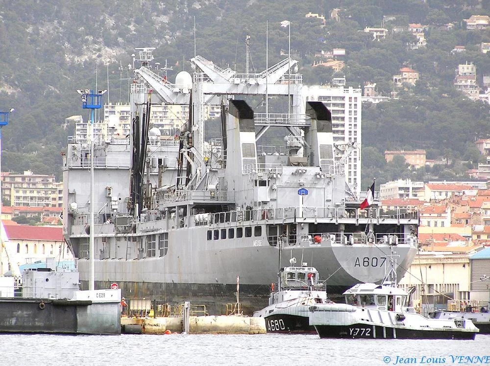 La Meuse entre au bassin