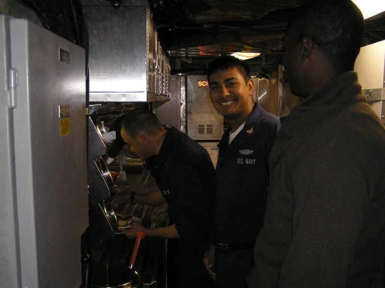 Alignés avant de manger