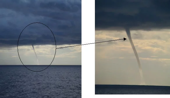 La trombe marine aperçue par le Jean de Vienne