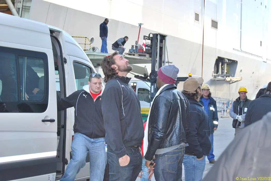 Arrivée des joueurs sur le quai