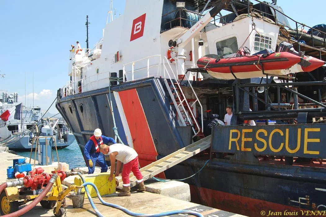L'équipage rentre la coupée