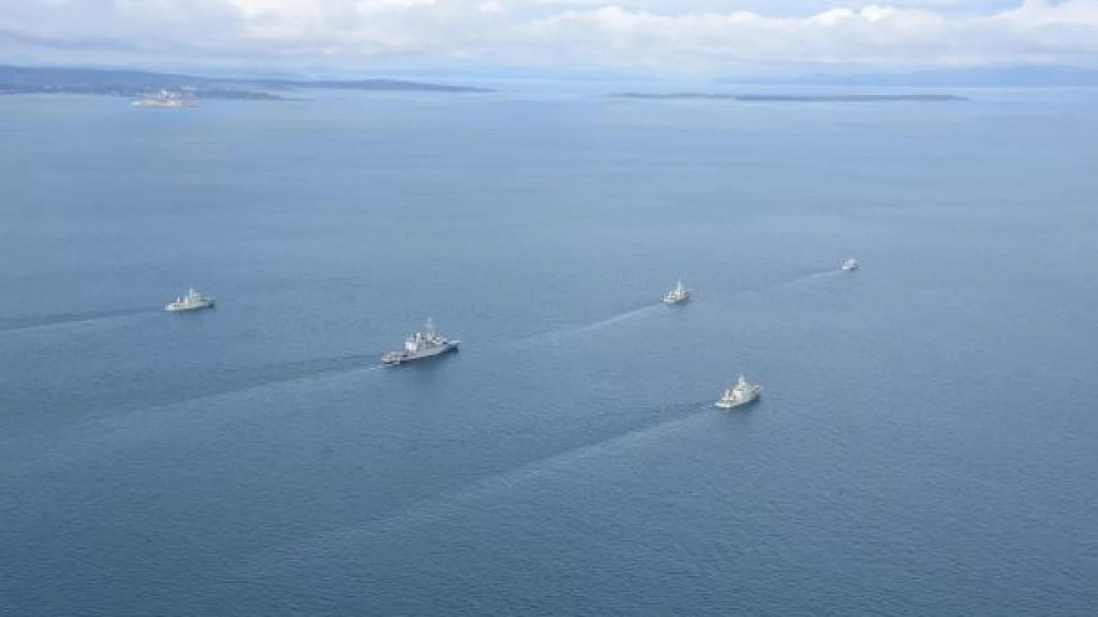 La frégate Prairial aux côtés de la marine royale canadienne