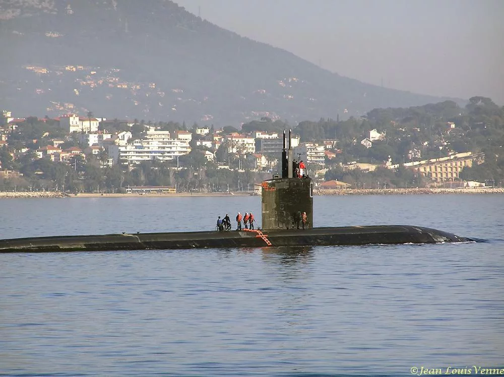Départ de l’USS Annapolis de Toulon