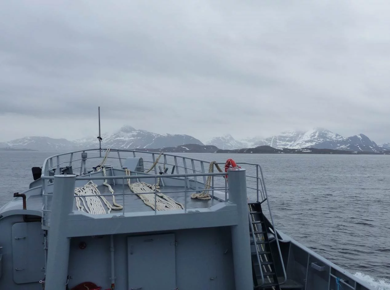 Le patrouilleur Fulmar arrive à Nuuk (Groënland)