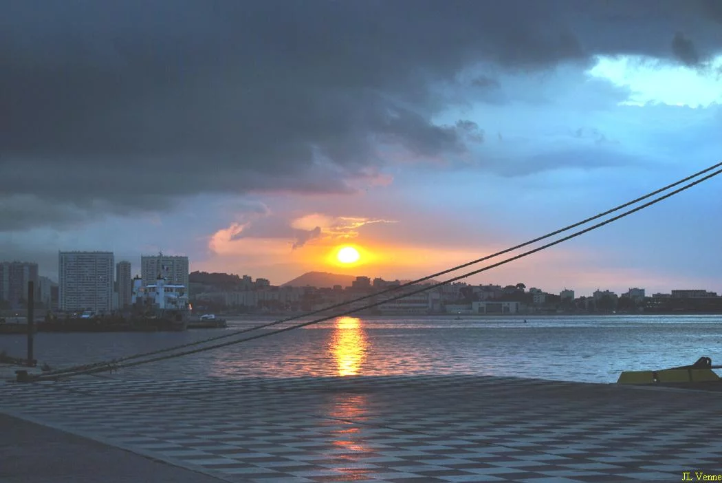 Lever de soleil sur Toulon