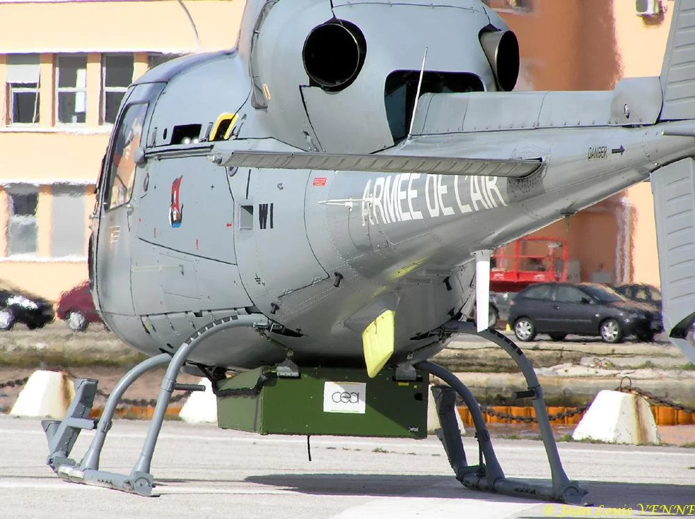 L'hélicoptère de l'armée de l'air