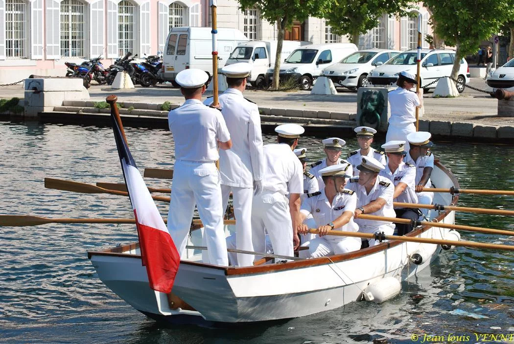 Le CV Boivin débarqué dans une baleinière