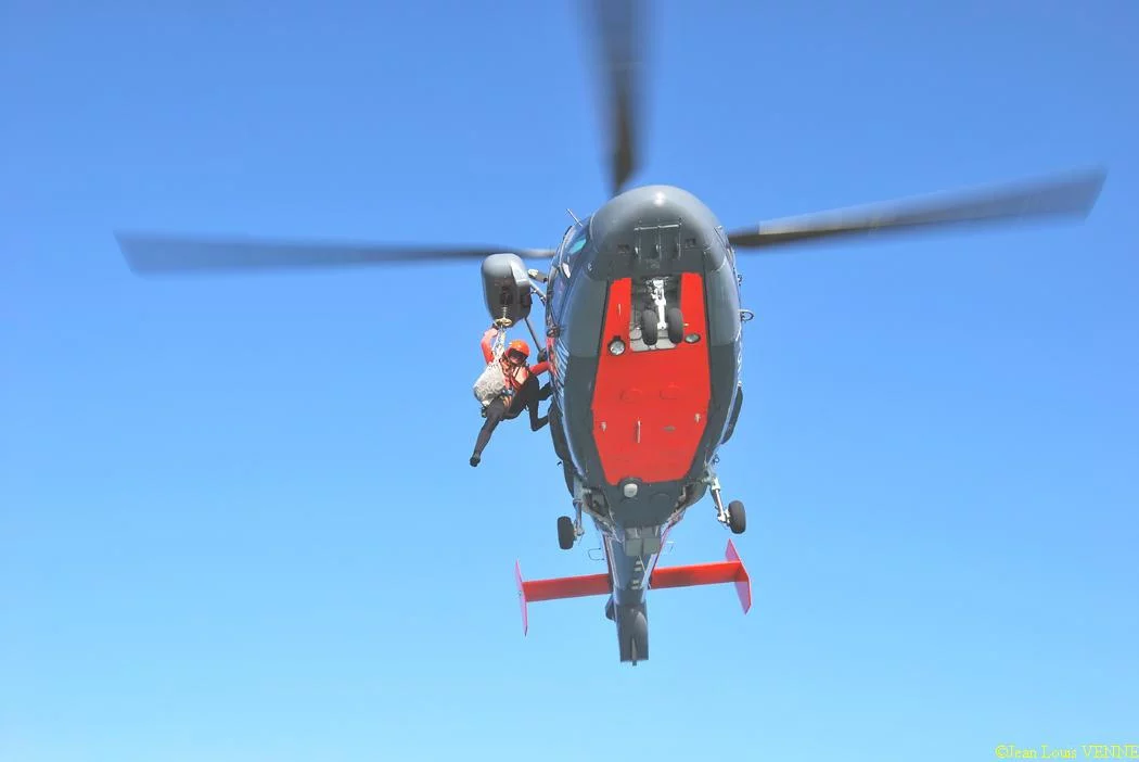 L'hélicoptère Dauphin de service public