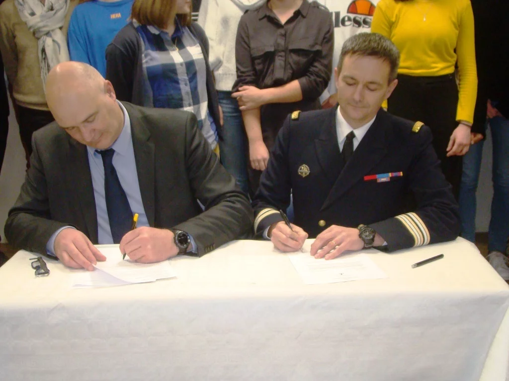 Signature de la convention de parrainage