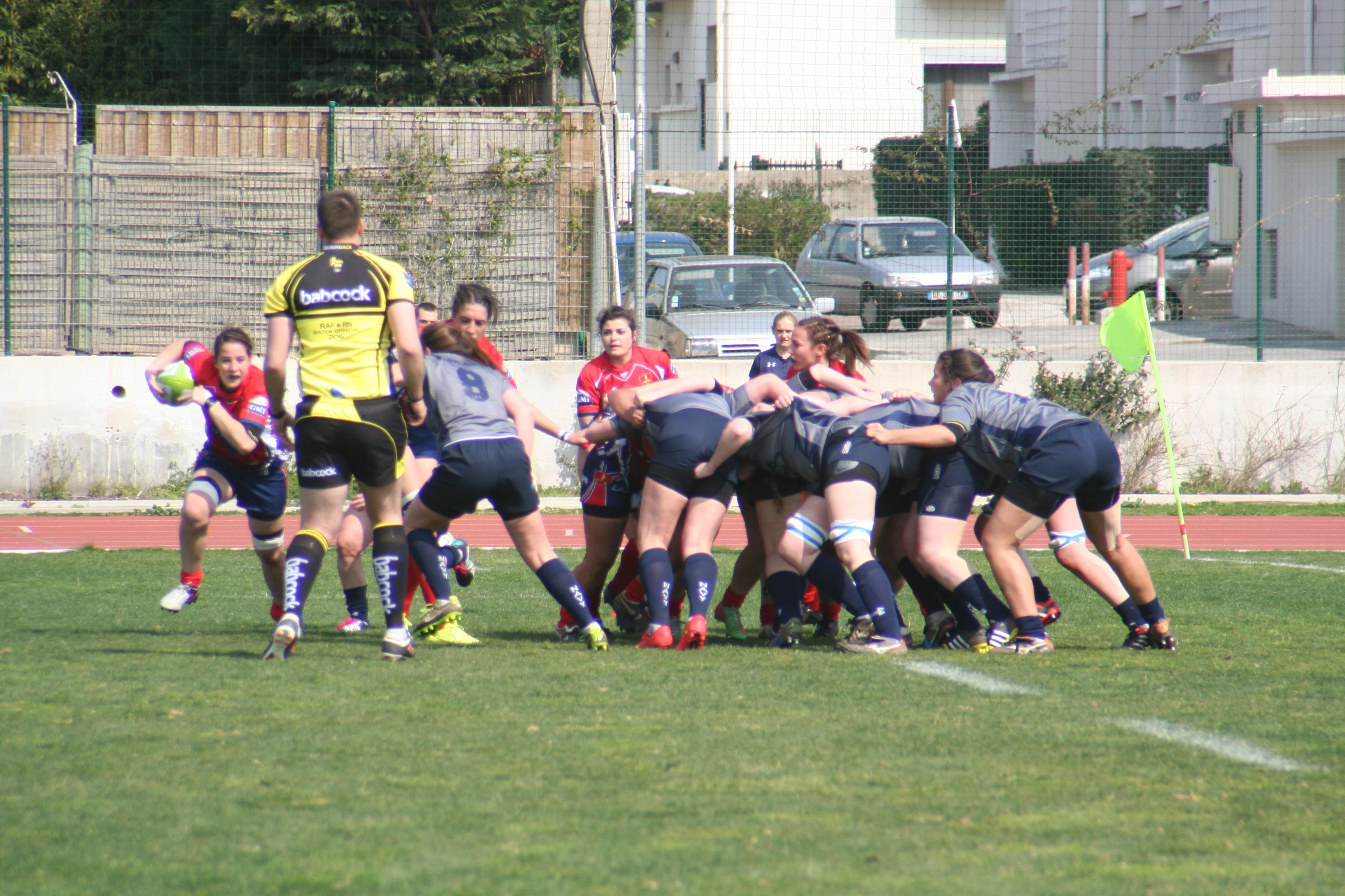 L’équipe féminine du Rugby-Club de la marine nationale bat la Royal Navy 34 à 3